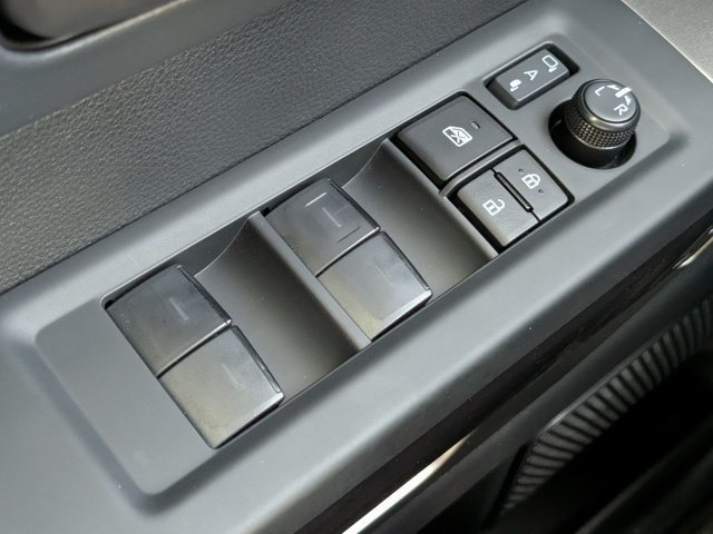Used 2026 Toyota Tundra Platinum AWD/4WD image 23