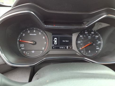 Used 2022 Chevrolet TrailBlazer LT w/ Convenience Package image 36