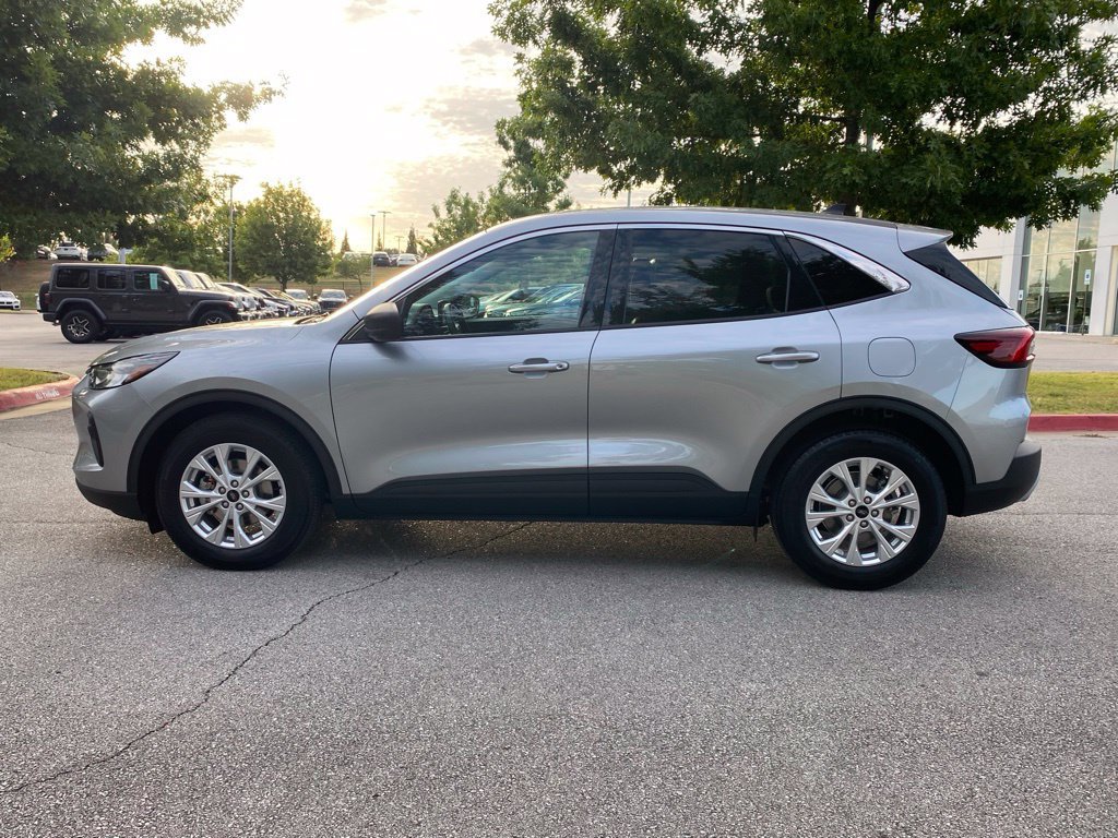 Used 2024 Ford Escape Active FWD image 4