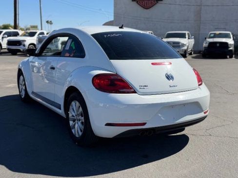 Used 2017 Volkswagen Beetle 1.8T FWD image 5