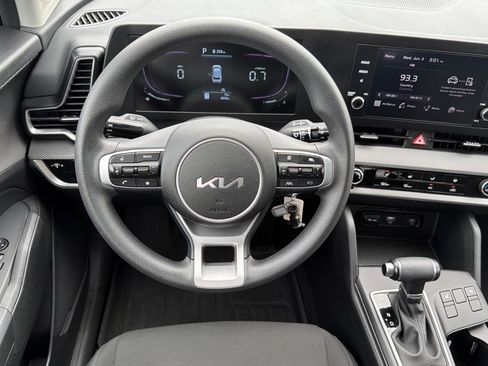 Certified 2023 Kia Sportage LX AWD/4WD image 16
