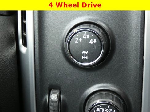 Used 2015 GMC Sierra 3500 SLE w/ SLE Convenience Package image 19