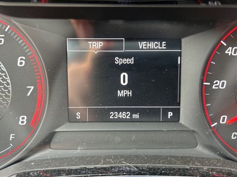 Used 2024 Chevrolet Trax RS w/ Driver Confidence Package image 25