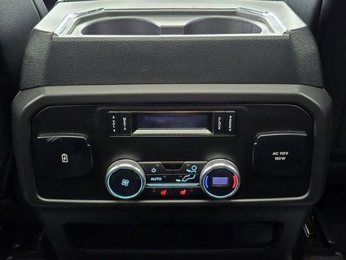 Used 2019 Ford Expedition Limited w/ Equipment Group 302A image 32