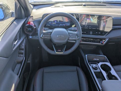 New 2026 Chevrolet Equinox RS image 17