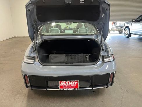 Used 2023 Hyundai Ioniq 6 Limited RWD image 17