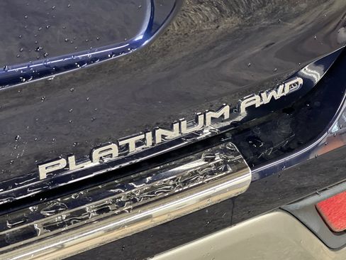 Used 2022 Toyota Highlander Platinum image 26