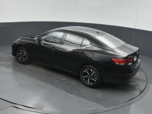 Used 2025 Nissan Sentra SV FWD image 43