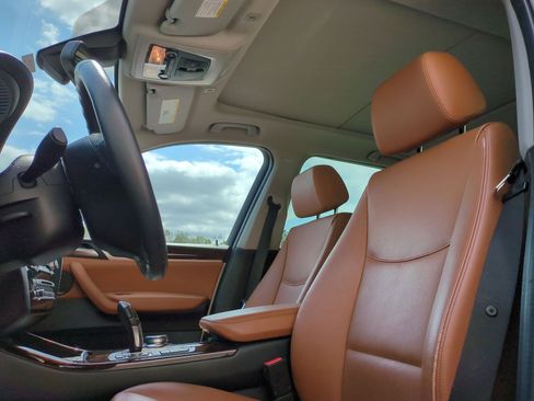 Used 2017 BMW X3 xDrive28i image 15