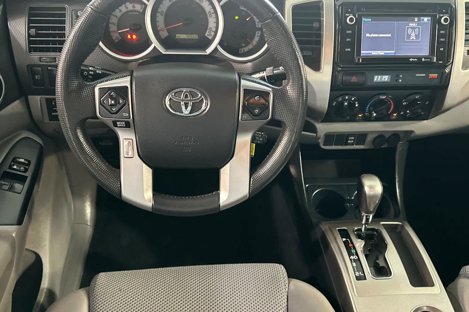 Used 2014 Toyota Tacoma PreRunner w/ TRD Sport Package RWD image 15