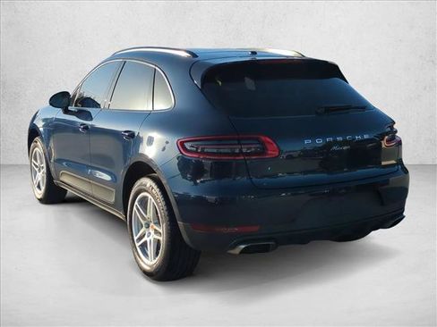 Used 2018 Porsche Macan AWD/4WD image 8