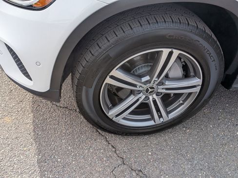 Used 2020 Mercedes-Benz GLC 300 4MATIC image 10