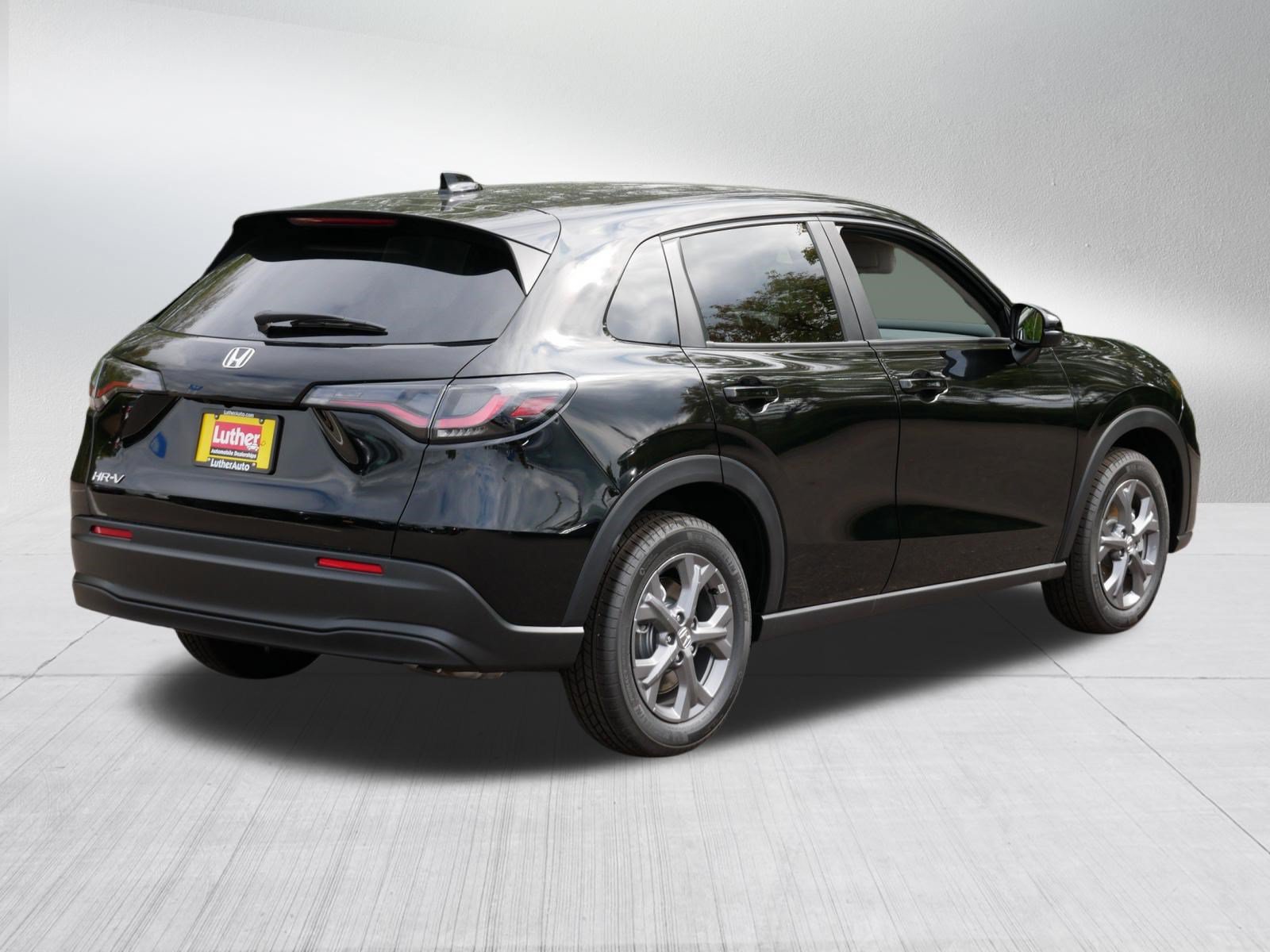 Certified 2027 Honda HR-V LX image 7