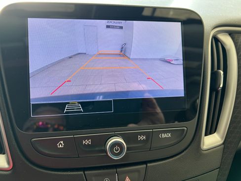 Used 2024 Chevrolet Malibu LT image 49