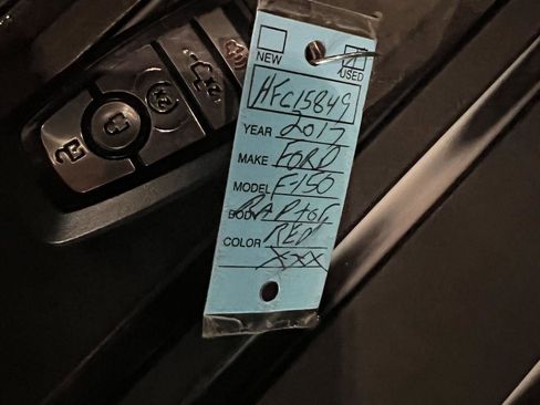 Used 2017 Ford F150 Raptor w/ Equipment Group 802A Luxury image 28