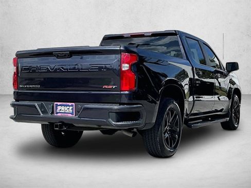 Used 2023 Chevrolet Silverado 1500 RST image 2