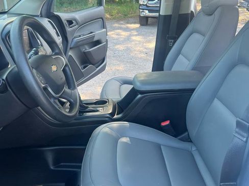 Used 2021 Chevrolet Colorado W/T w/ WT Convenience Package image 7