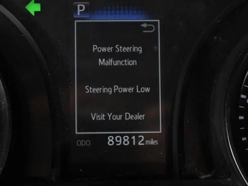 Used 2022 Toyota Camry SE FWD image 8