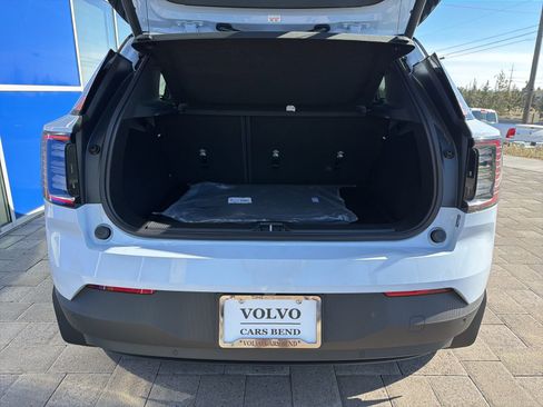 New 2026 Volvo EX30 Ultra w/ Climate Package AWD/4WD image 9
