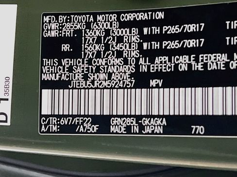 Used 2021 Toyota 4Runner Trail Special Edition AWD/4WD image 27