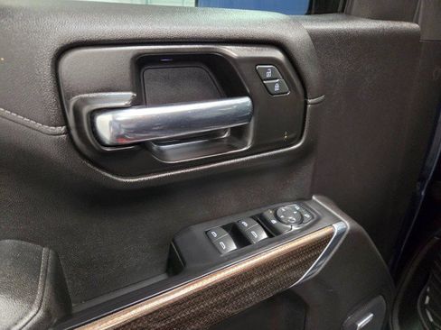 Used 2021 Chevrolet Silverado 1500 RST w/ Texas Edition Plus AWD/4WD image 34