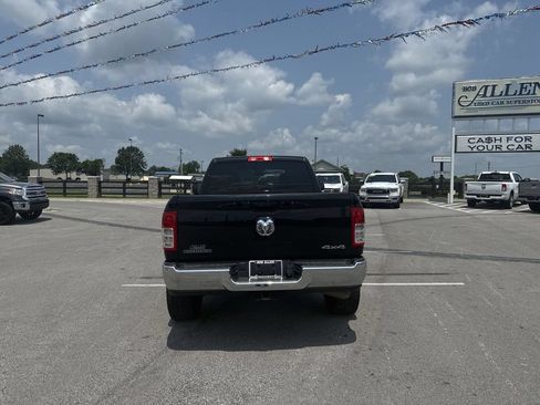 Used 2022 RAM 2500 Big Horn AWD/4WD image 18