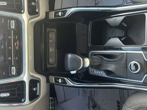 Used 2021 Kia Sorento SX image 36