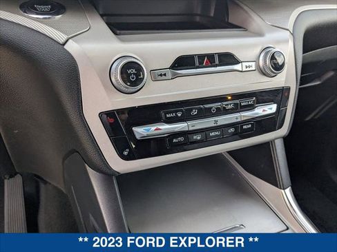 Used 2023 Ford Explorer XLT w/ Equipment Group 202A image 17