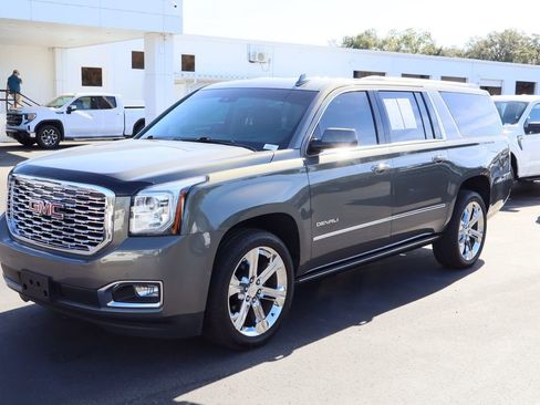 Used 2018 GMC Yukon XL Denali w/ Open Road Package image 4