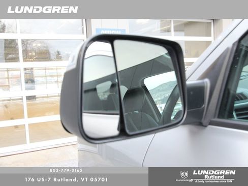 Used 2016 RAM 3500 Big Horn image 46