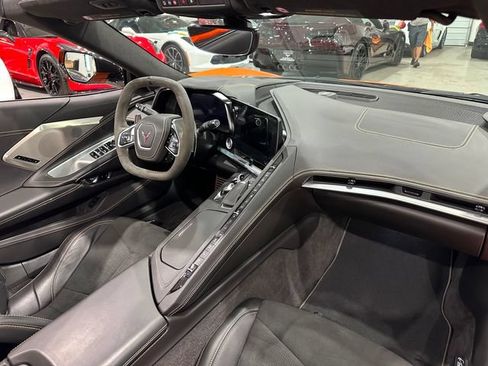 Used 2023 Chevrolet Corvette Stingray Premium Conv w/ Battery Protection Package RWD image 9