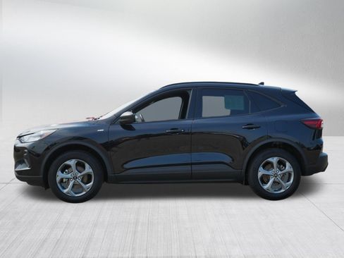 Used 2025 Ford Escape ST-Line AWD/4WD image 4