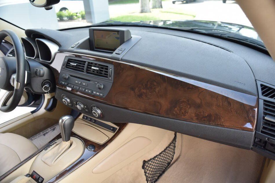 Used 2008 BMW Z4 3.0si RWD image 54
