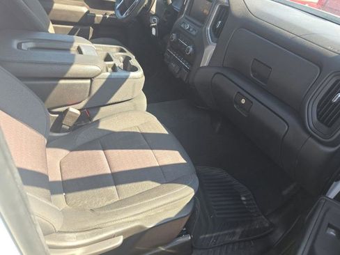 Used 2022 Chevrolet Silverado 1500 Custom w/ LPO, Blackout Package image 26