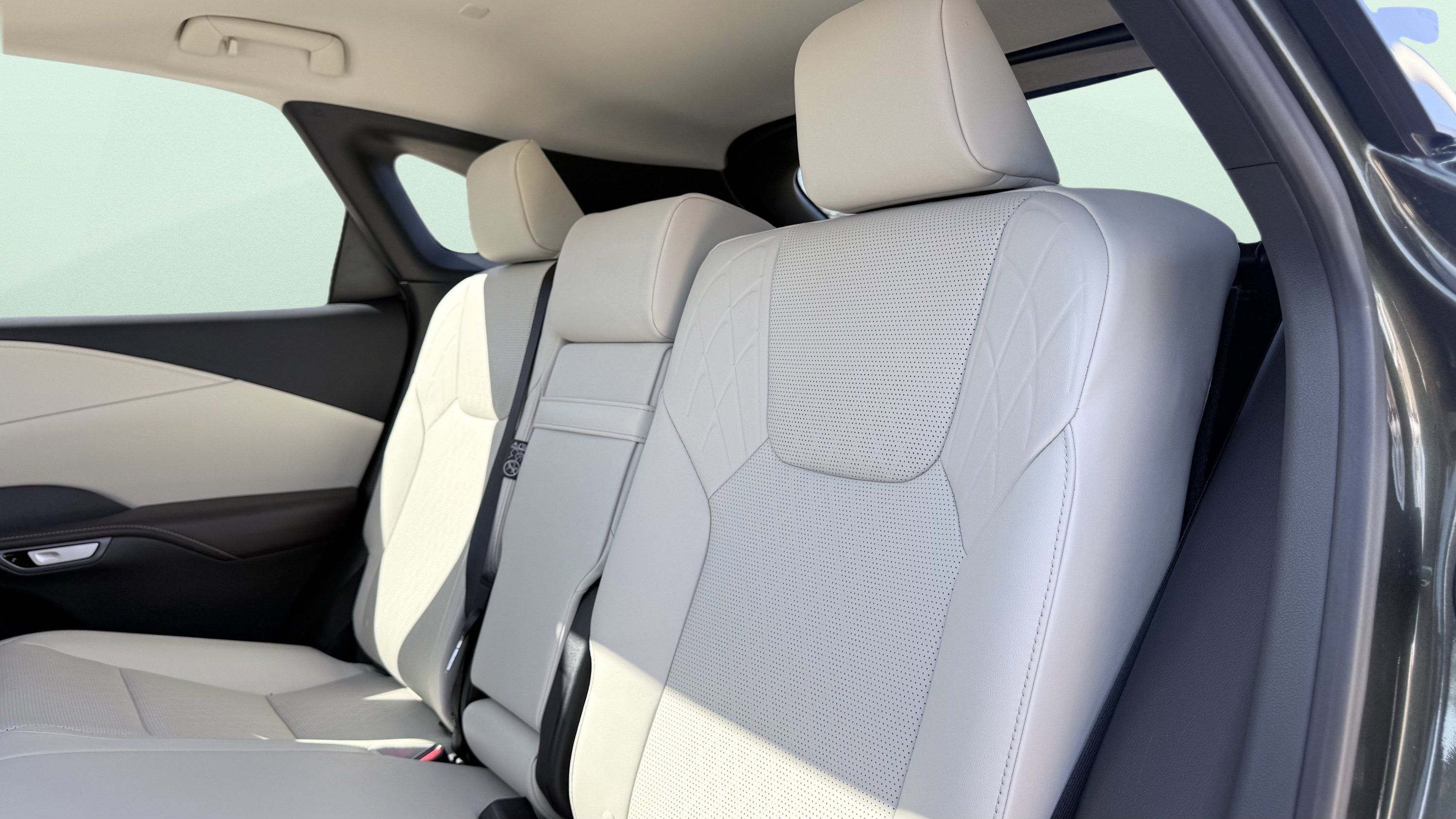 Used 2026 Lexus RX 350 Premium Plus w/ Accessory Package (Z1) FWD image 35