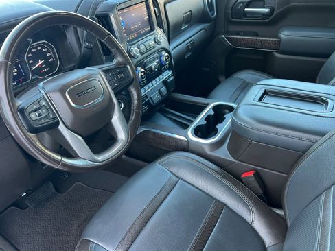 Used 2020 GMC Sierra 3500 Denali w/ Denali Ultimate Package image 7