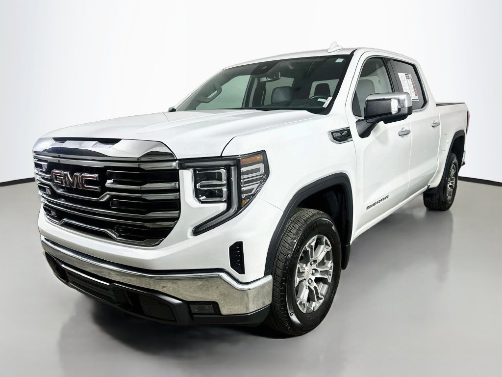 Used 2026 GMC Sierra 1500 SLT RWD image 3