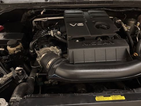 Used 2020 Nissan Frontier SV image 26