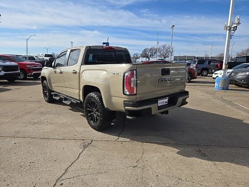 Used 2022 GMC Canyon Elevation image 4