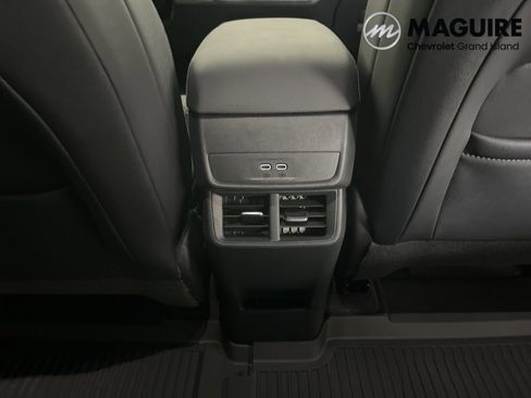 New 2026 Chevrolet Equinox LT w/ Convenience Package II image 21