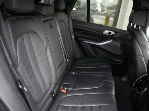 Used 2020 BMW X5 M50i w/ Executive Package image 34