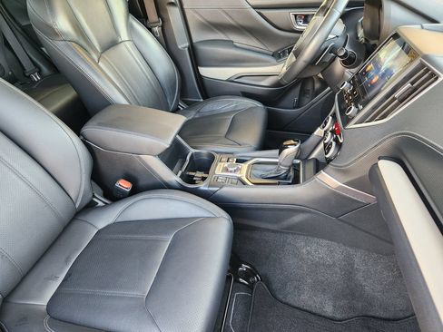 Used 2023 Subaru Forester Limited AWD/4WD image 13