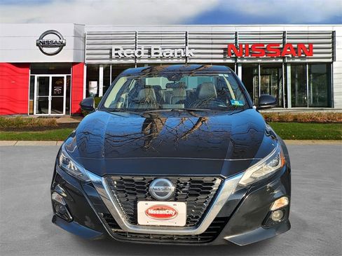 Used 2021 Nissan Altima 2.5 SL image 2