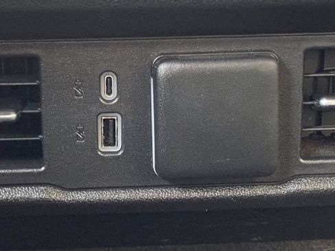 Used 2024 Chevrolet Silverado 2500 LTZ AWD/4WD image 33