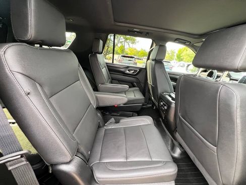 Used 2023 Chevrolet Tahoe Z71 w/ Luxury Package AWD/4WD image 29