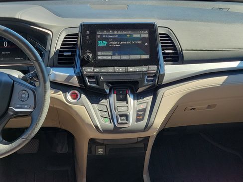Used 2020 Honda Odyssey EX image 13