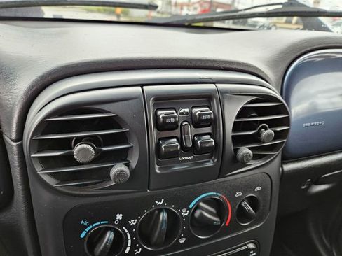 Used 2003 Chrysler PT Cruiser Touring image 21