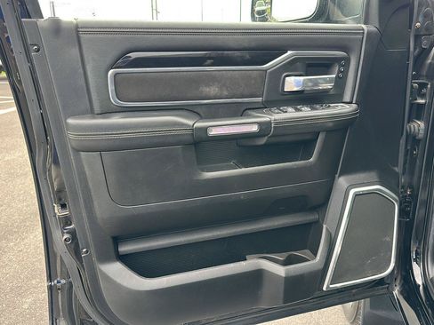 Used 2019 RAM 2500 Laramie AWD/4WD image 17