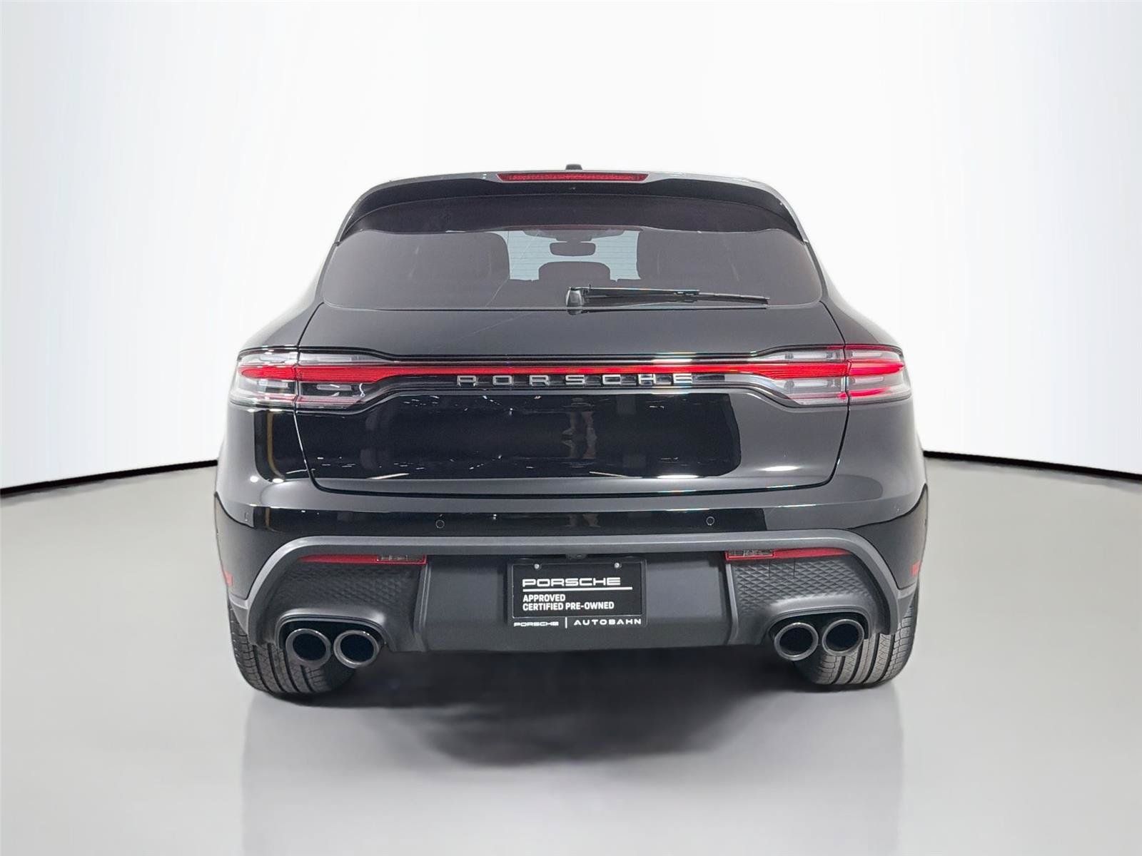 Certified 2024 Porsche Macan Turbo AWD/4WD image 6