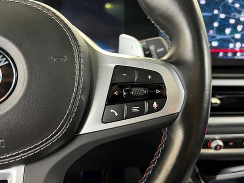 Used 2024 BMW X7 M60i w/ Executive Package image 39